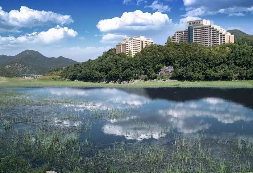 Hotelli Sono Moon Danyang