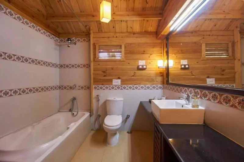 هتل Stone Water Eco Resort