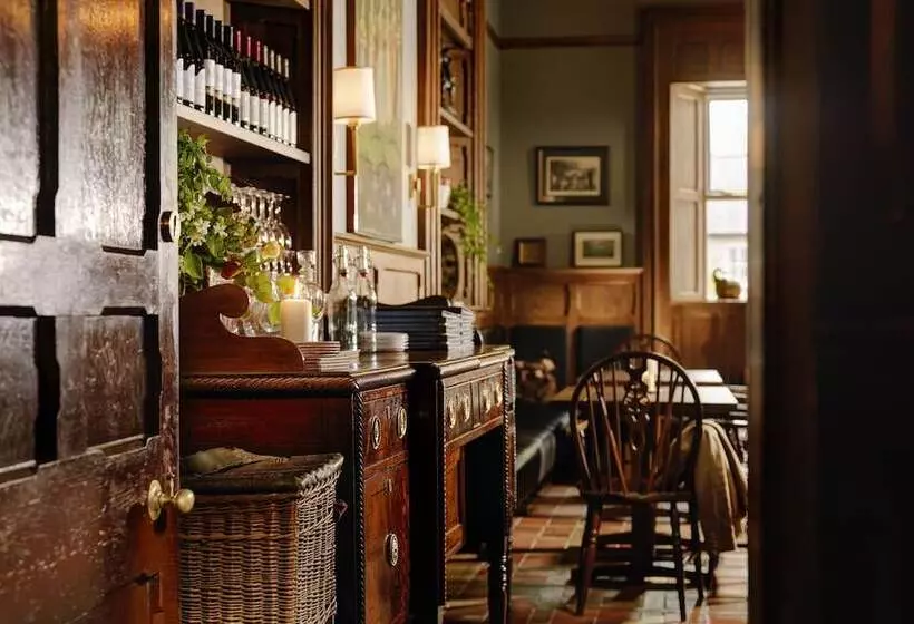 בית מלון כפרי Ballynahinch Castle