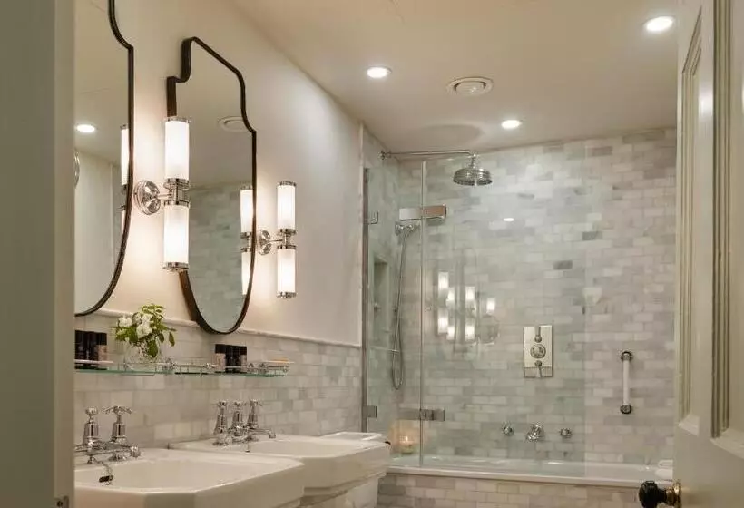 בית מלון כפרי Ballynahinch Castle