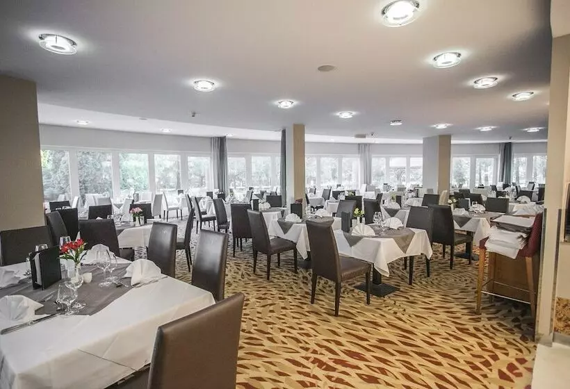 Lotus Therme Hotel & Spa