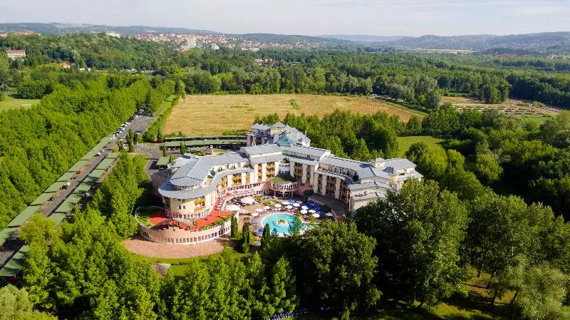 Lotus Therme Hotel & Spa