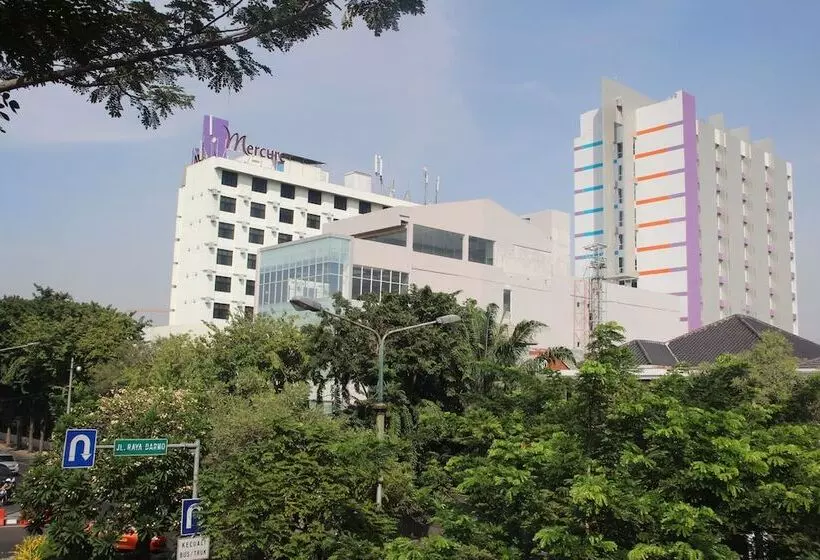 Отель Mercure Surabaya