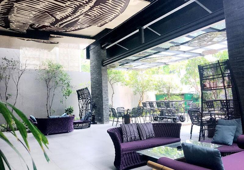 酒店 Mercure Surabaya