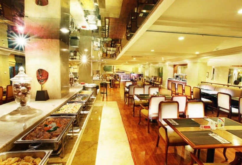 هتل New Saphir Yogyakarta