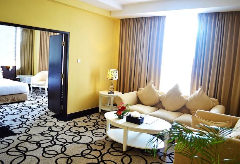 هتل New Saphir Yogyakarta