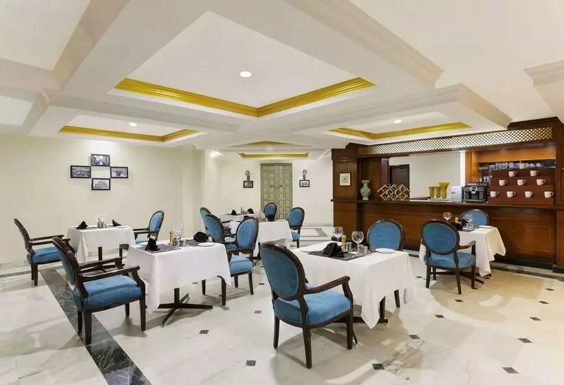 酒店 Ramada Khajuraho