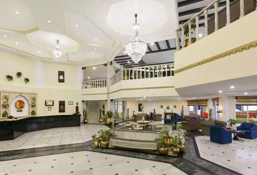 酒店 Ramada Khajuraho