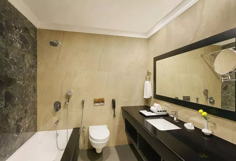 酒店 Ramada Khajuraho