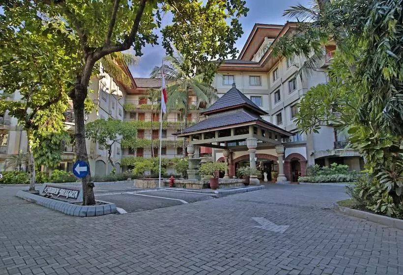 Отель The Jayakarta Bali Beach Resort