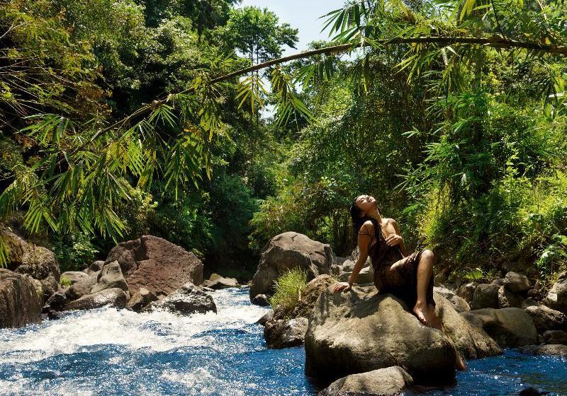 Matahari Beach Resort & Spa