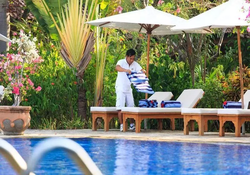 Matahari Beach Resort & Spa