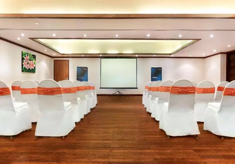 Novotel Lombok Resort & Villas