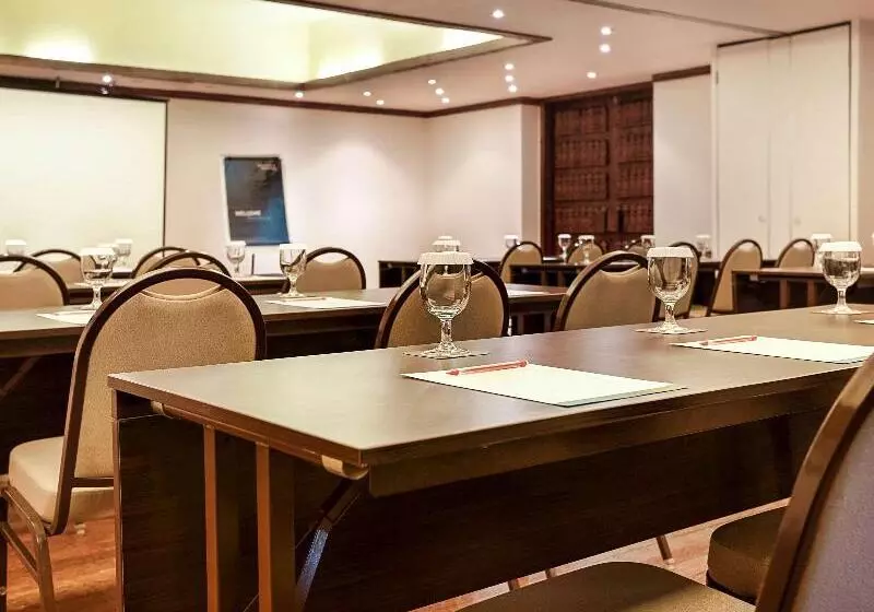 Novotel Lombok Resort & Villas