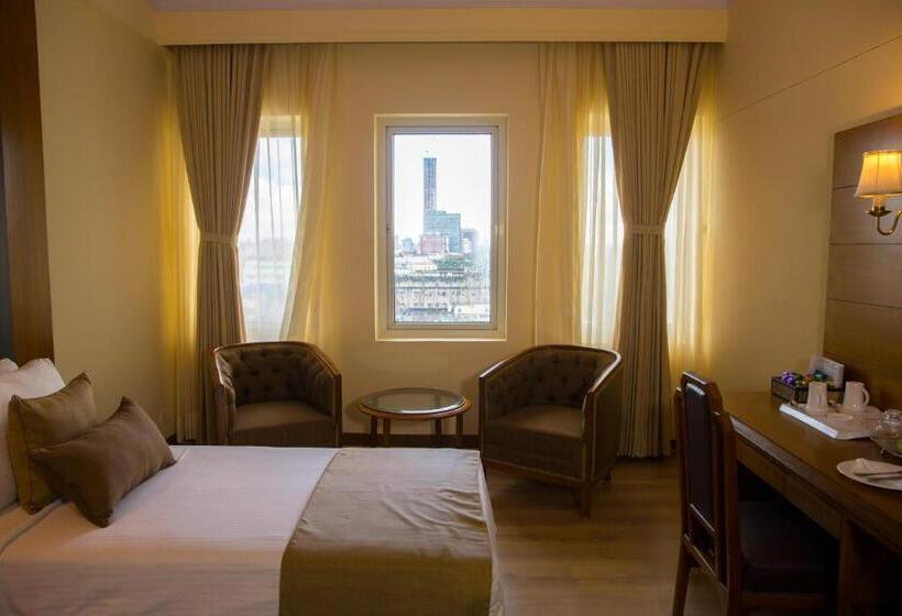 Peerless Hotel Kolkata