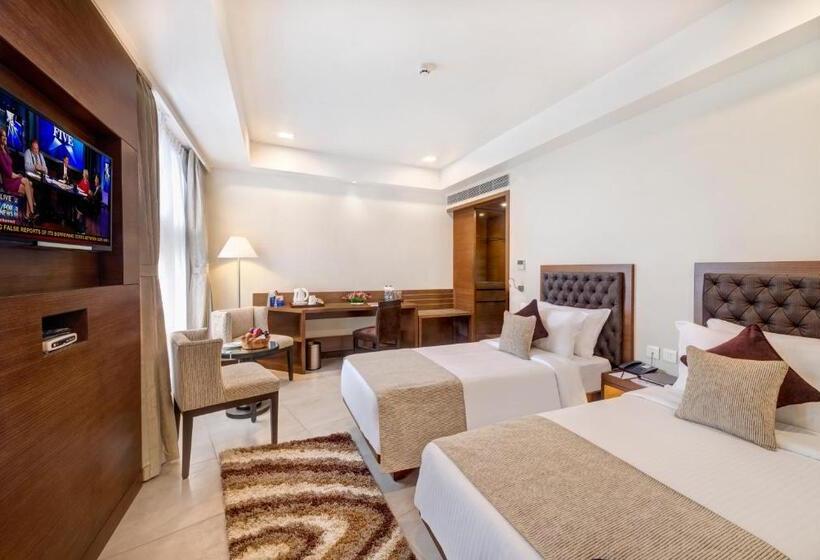 Peerless Hotel Kolkata