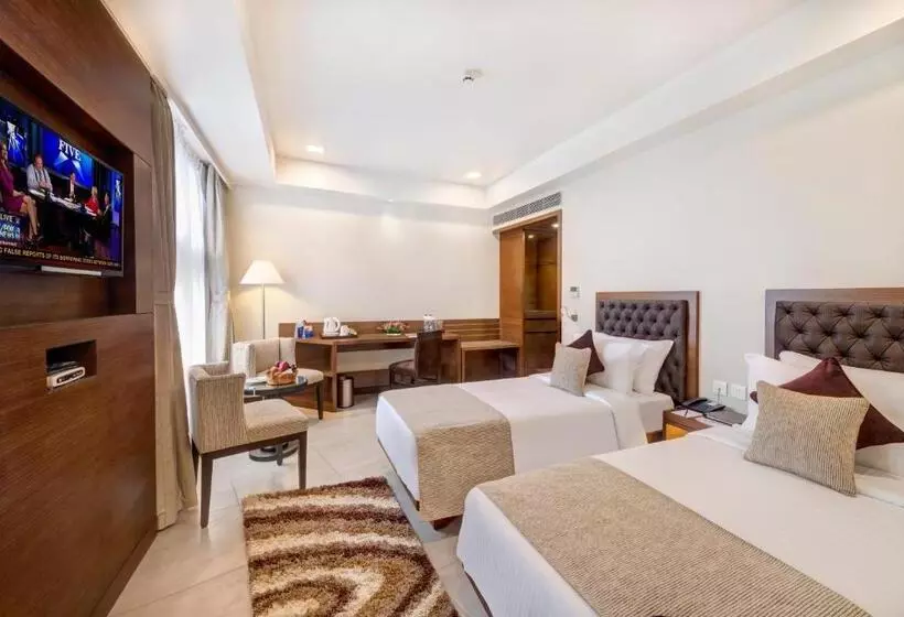 Peerless Hotel Kolkata