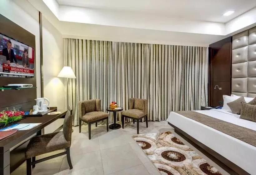 Peerless Hotel Kolkata