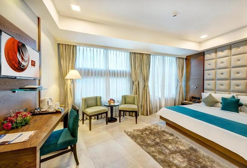 Peerless Hotel Kolkata