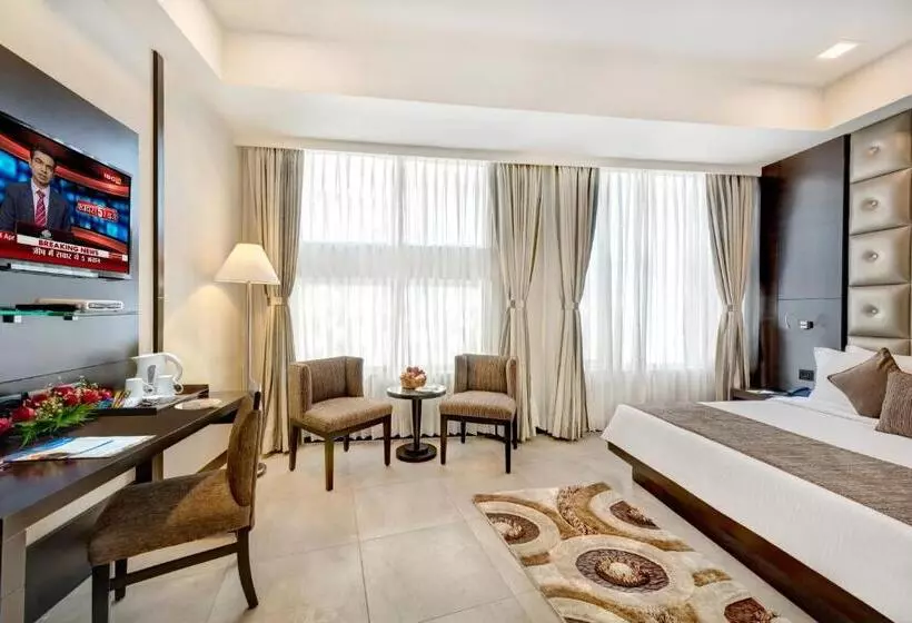 Peerless Hotel Kolkata