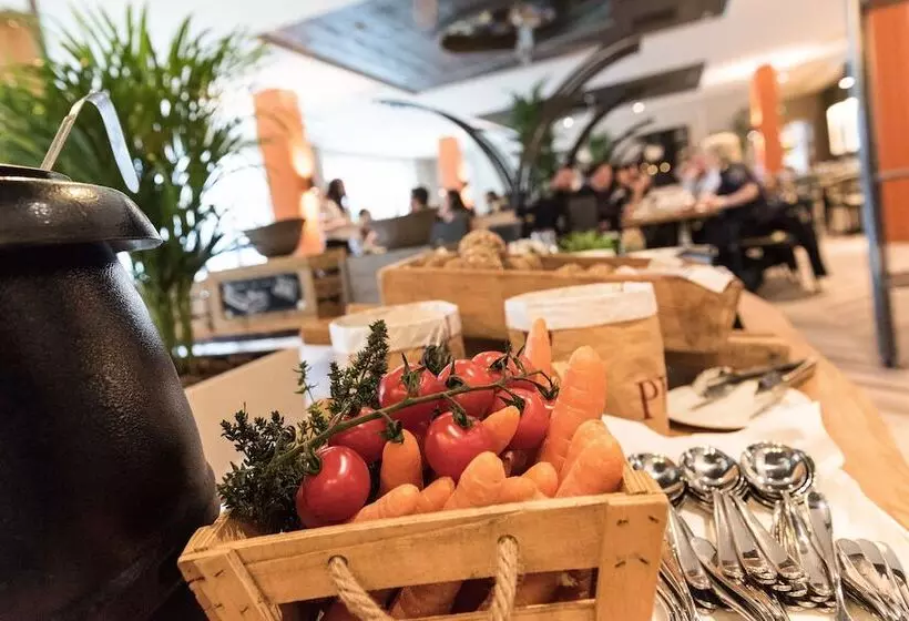 Radisson Blu Hotel Dublin Airport