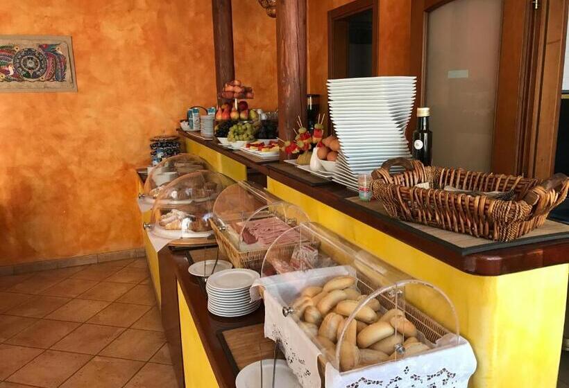 פונדק El Mosaico Del Sol