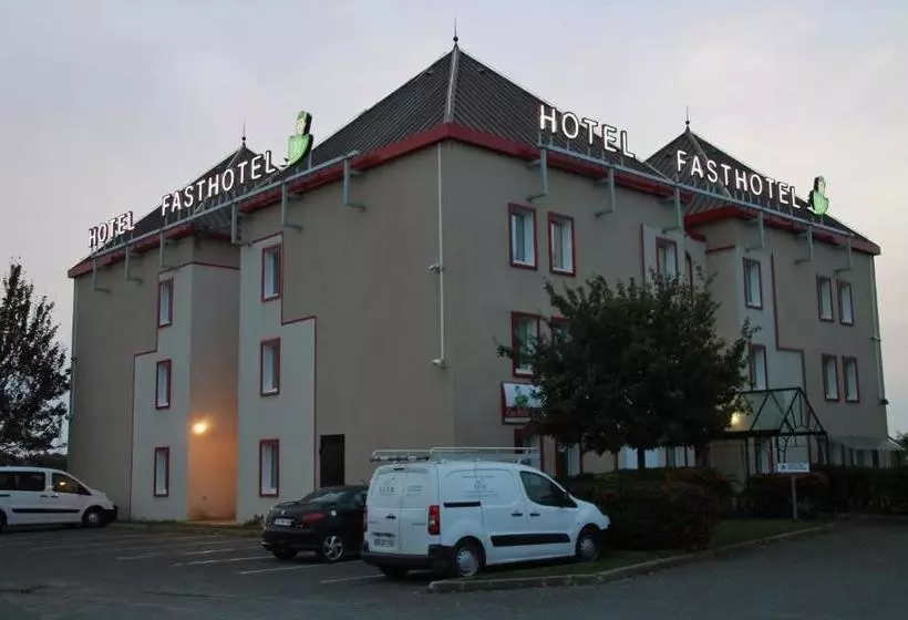 Fasthotel Montereau   Esmans