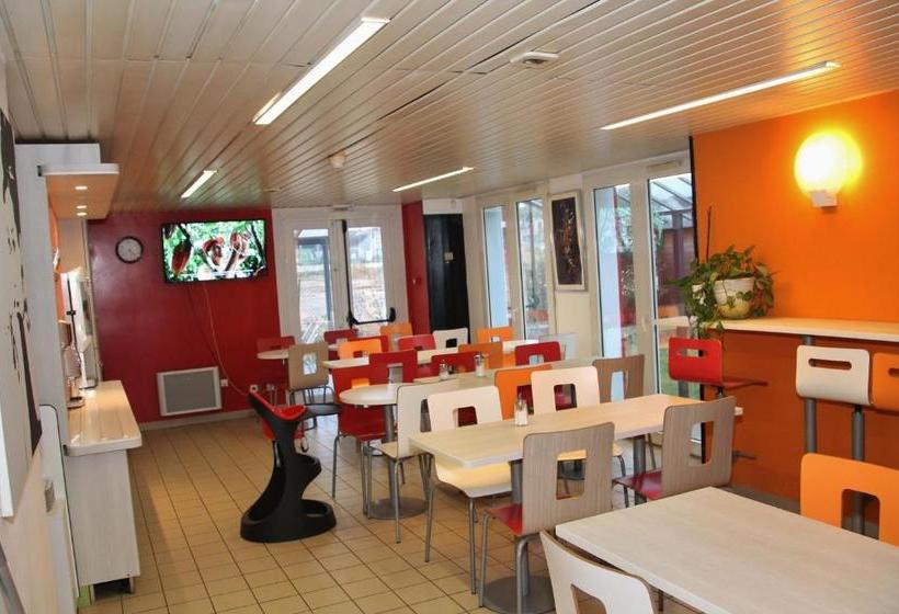 Fasthotel Montereau   Esmans