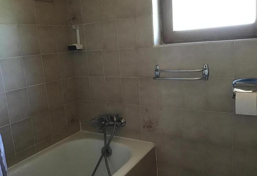 בית מלון כפרי Hôtel La Bergerie