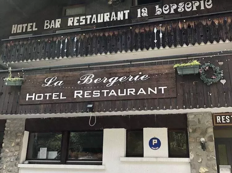 ホテル Hôtel La Bergerie