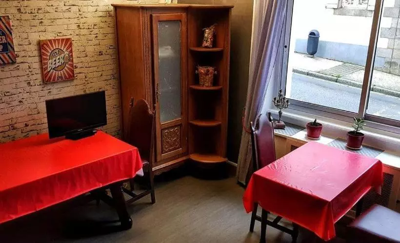 ホテル Hôtel De La Gare