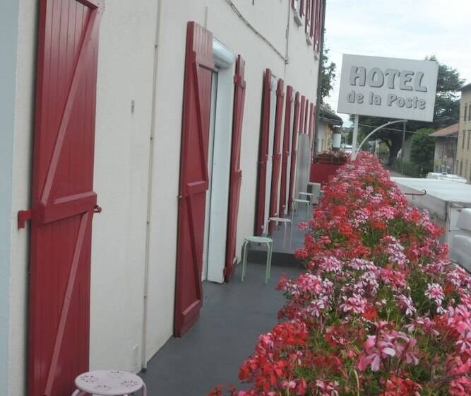 Отель Hôtel De La Poste