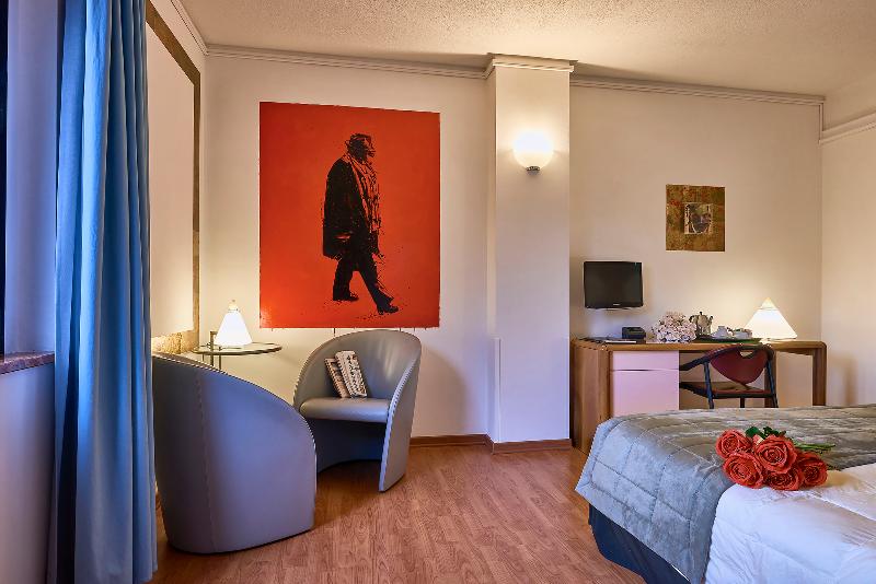 בית מלון כפרי Albornoz Palace