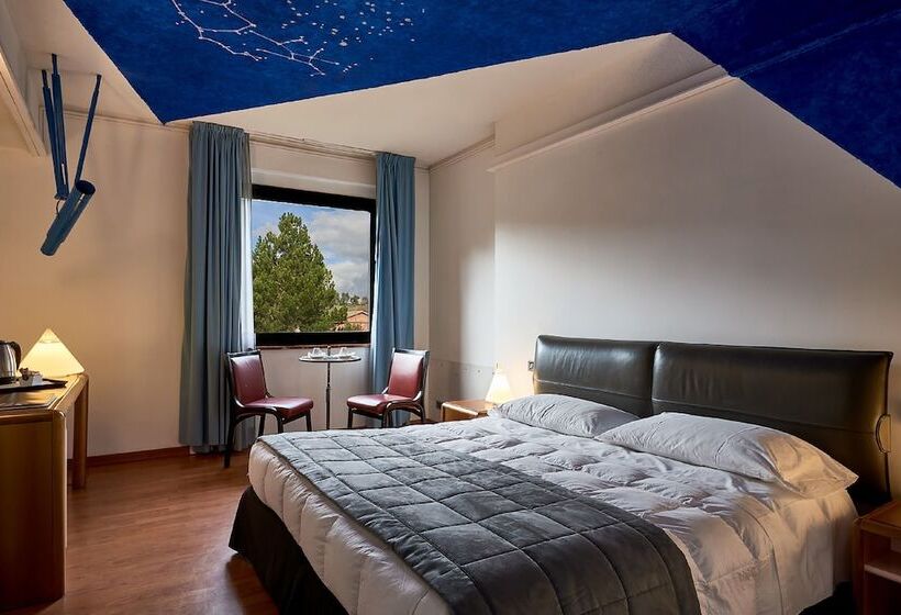 בית מלון כפרי Albornoz Palace