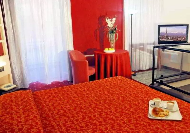 Hotel Amadeus E Teatro