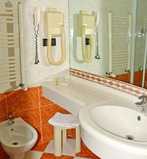 Hotel Amadeus E Teatro