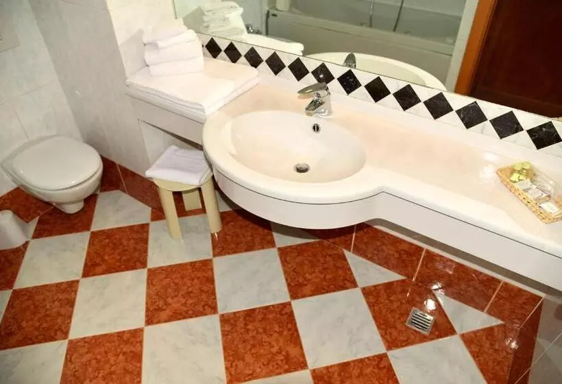 Hotel Amadeus E Teatro