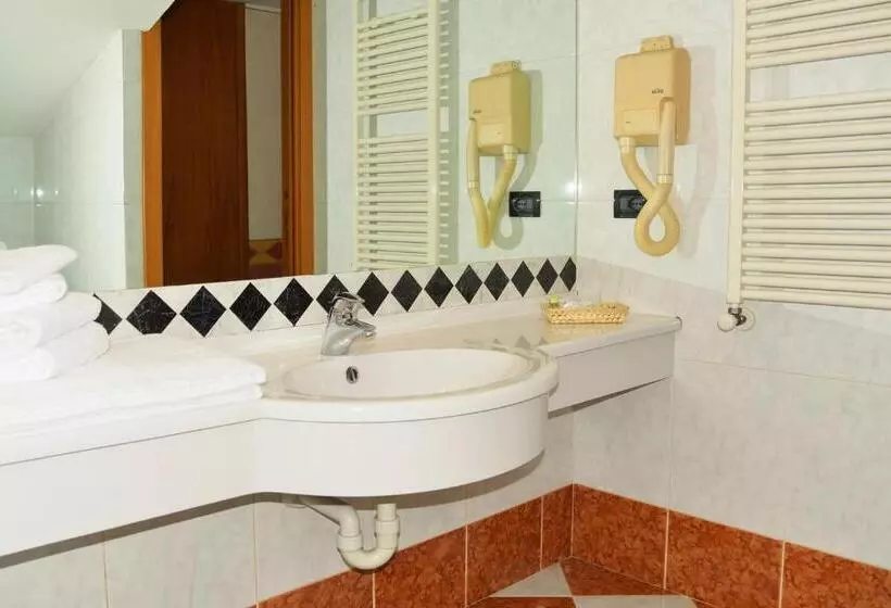 Hotel Amadeus E Teatro