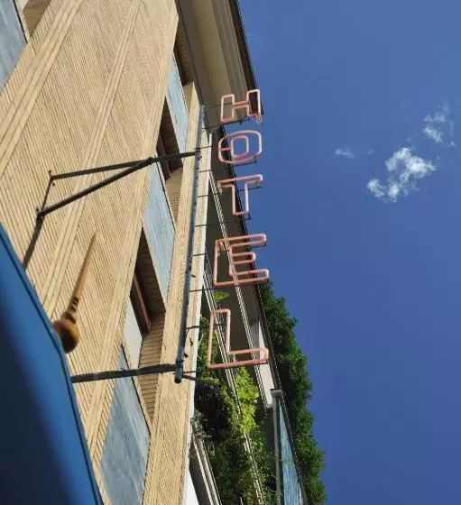 Hotel Amadeus E Teatro