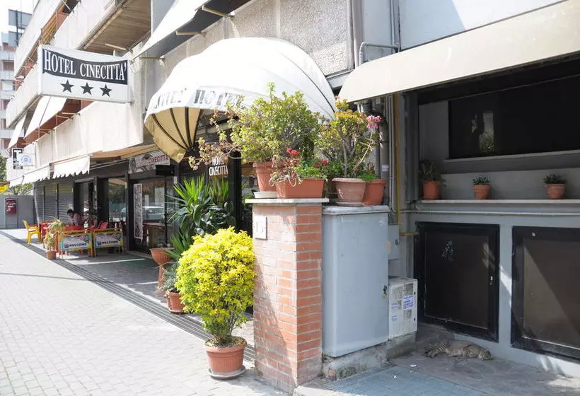 هتل Cinecittà
