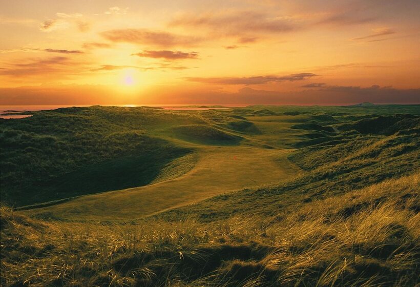 בית מלון כפרי Downhill Inn