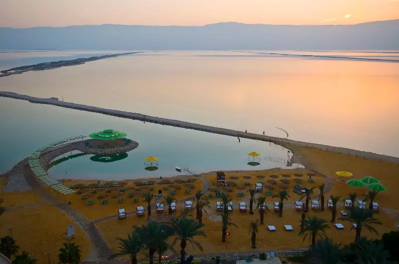 Leonardo Club Hotel Dead Sea   All Inclusive