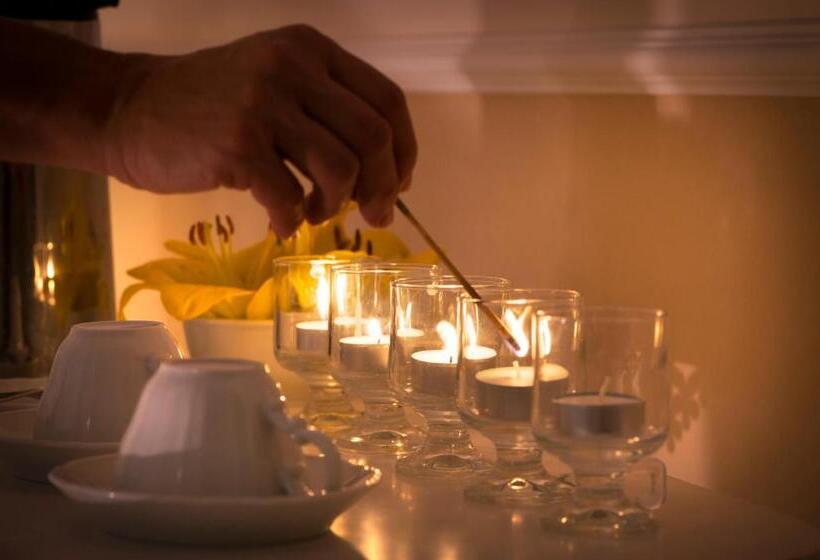 هتل Milton Rimini