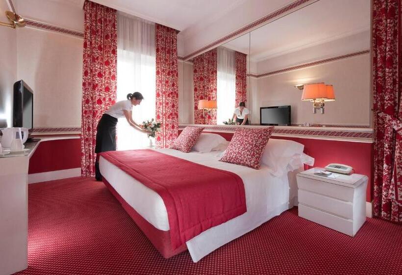 هتل Milton Rimini