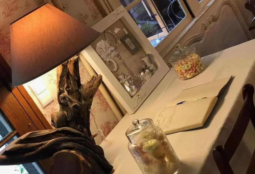 Hotelli Hôtel De La Cathédrale