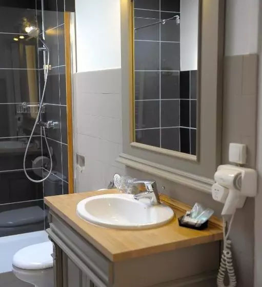 Hotelli Hôtel De La Cathédrale