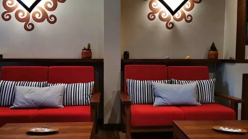 هتل Meri Maldives