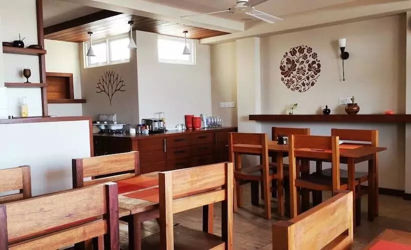 هتل Meri Maldives