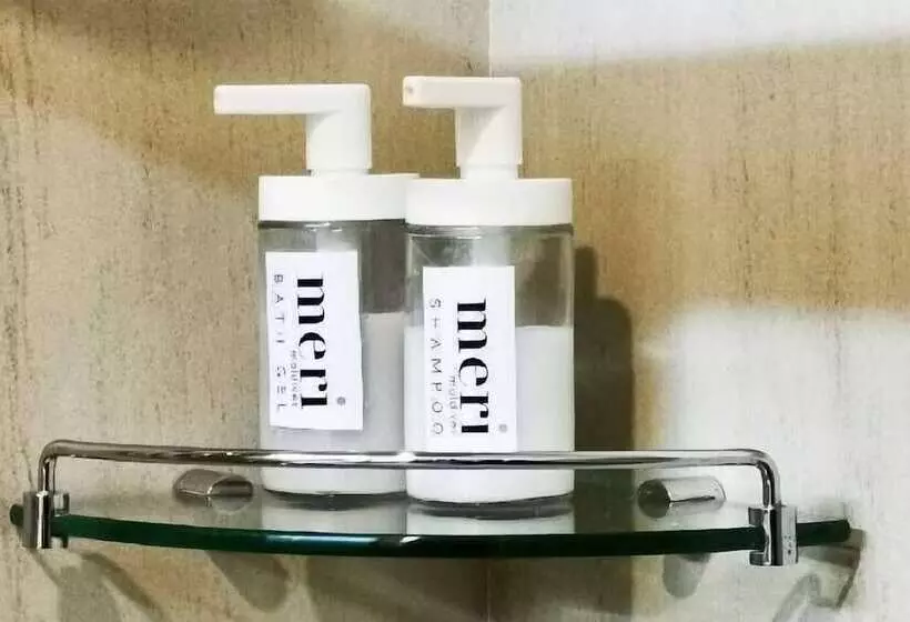 هتل Meri Maldives