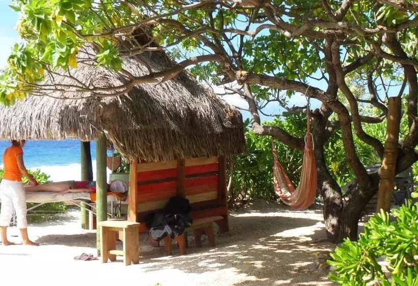 مسافرخانه Green Lodge Moorea
